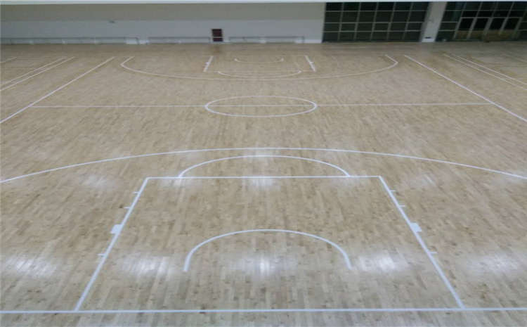 20厚籃球館木地板廠家去哪找？