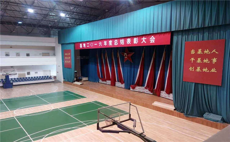 22厚舞臺運動木地板怎么保養？